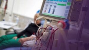 ما هي فوائد غسيل الكلى المنزلي مقارنة بالمستشفى؟